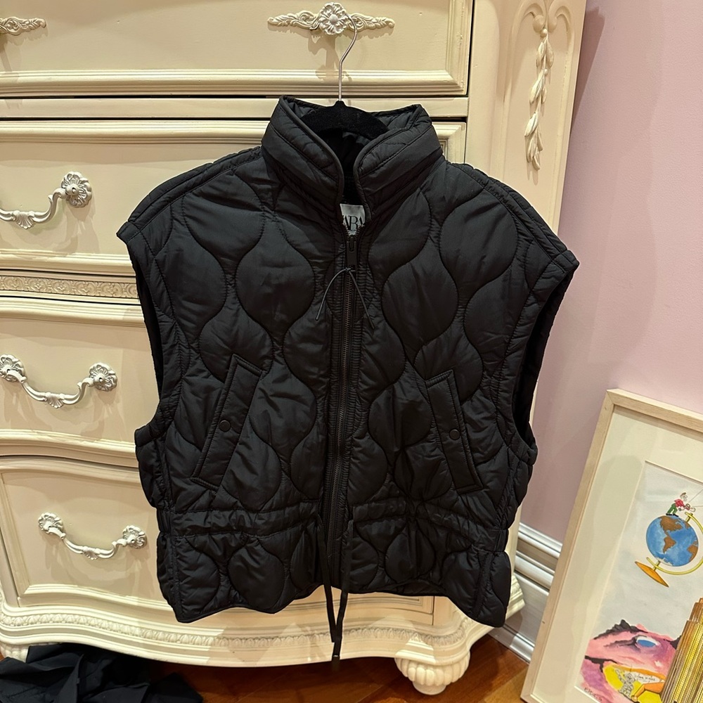 Zara Black Quilted Vest